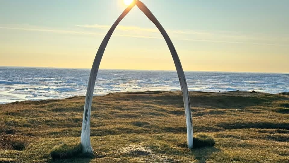 utqiagvik_jawbone_arch.jpg